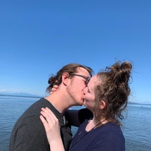 Meet your Posher, Kindra